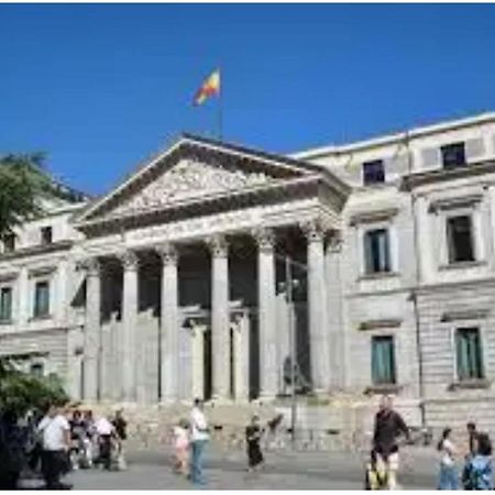 La Casita De Cibeles Apartment มาดริด ภายนอก รูปภาพ